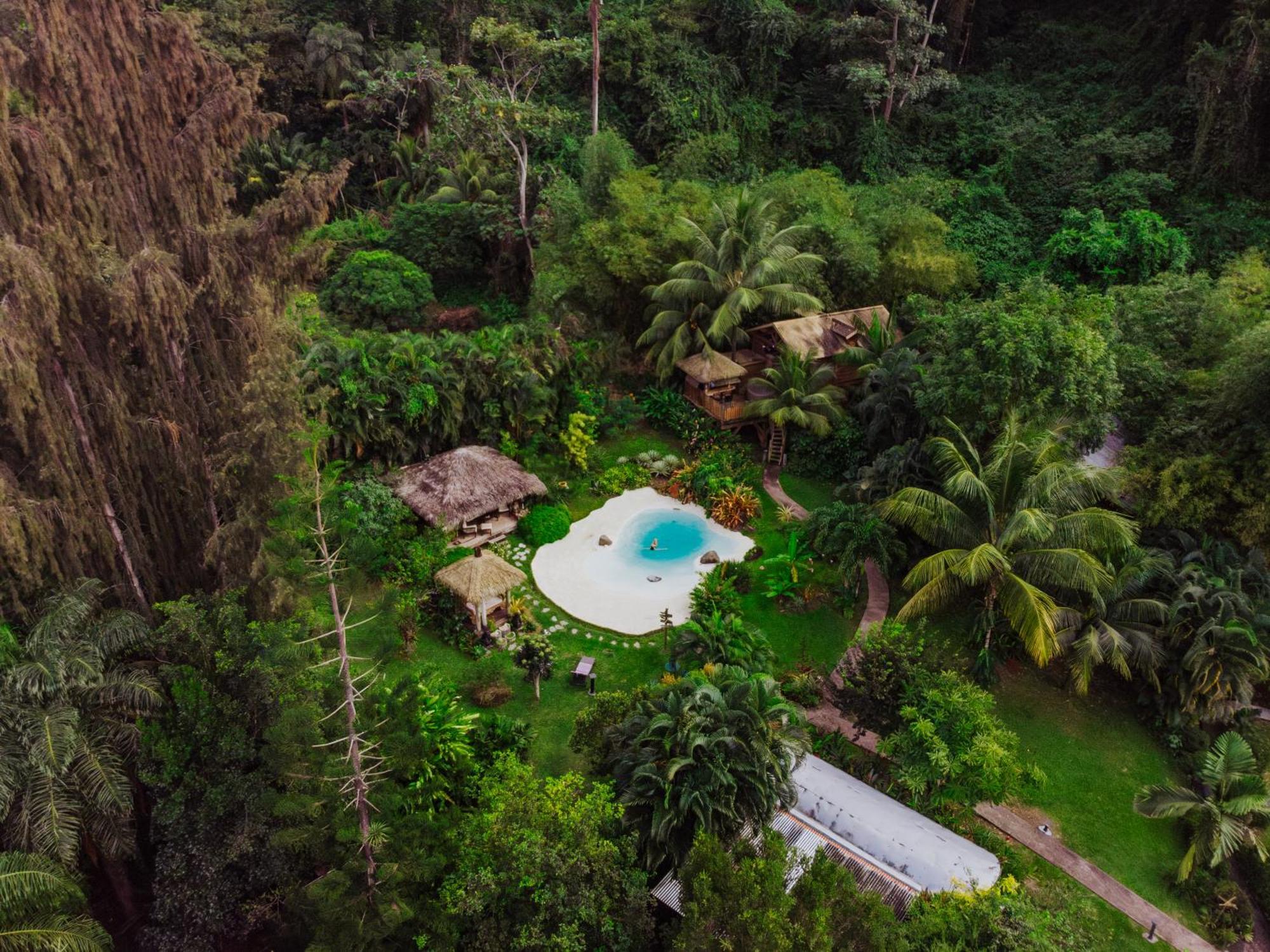 West Indies Cottage Pointe-Noire Eksteriør billede